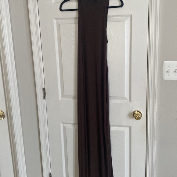 PLT dress - Picture 3 of 3